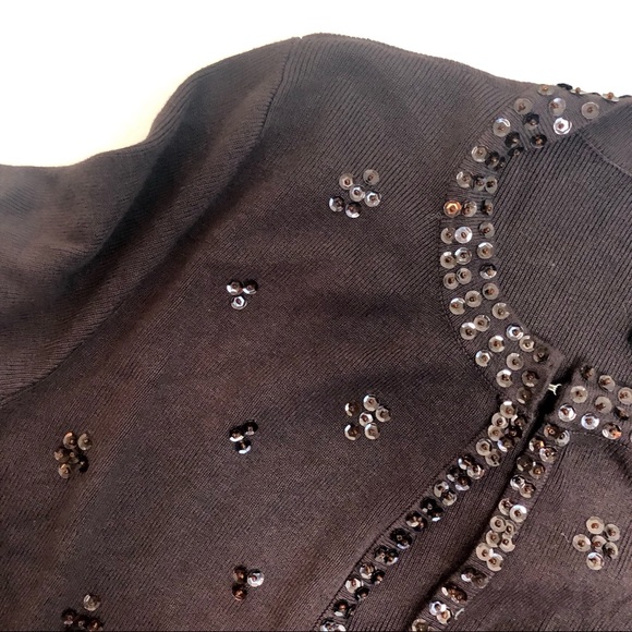 Finity Sweater - Picture 4 of 6